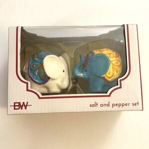 Caravan Bohemian Elephant Salt Pepper Shaker Set Kitchen Decoration Safari NIB